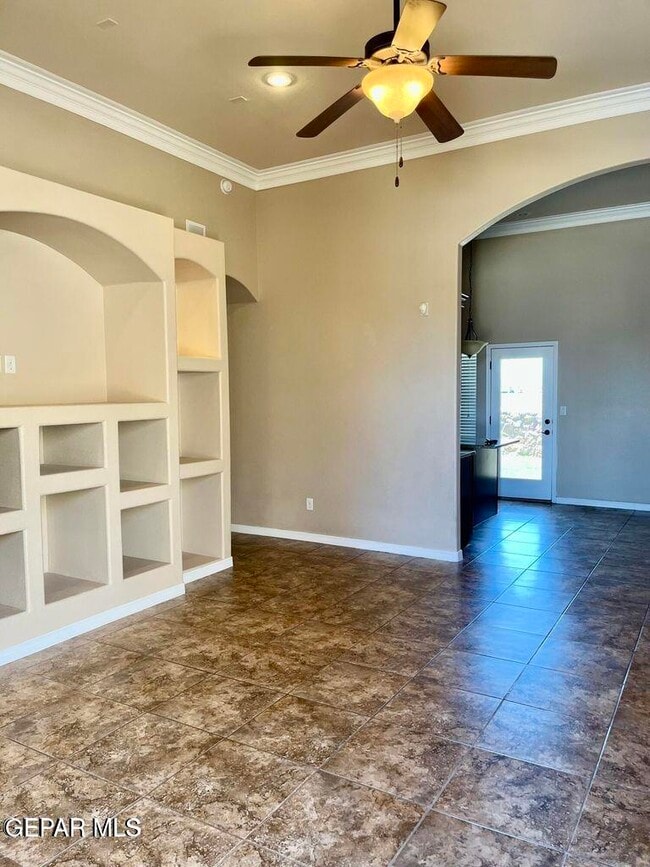 Building Photo - 2213 Wild Point Pl