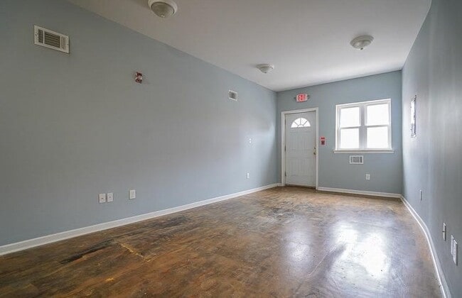 Photo - 2766 Frankford Ave House