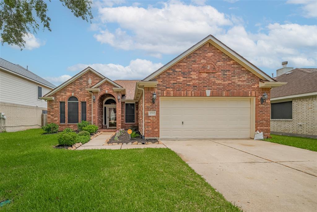 Foto principal - 17215 Stratford Green Dr