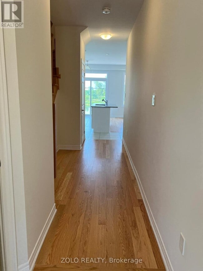 Building Photo - 47 Bayardo Dr