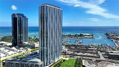 Building Photo - 1000 Auahi St