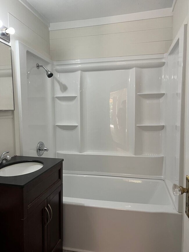 Foto del edificio - 2110 S Lumpkin St