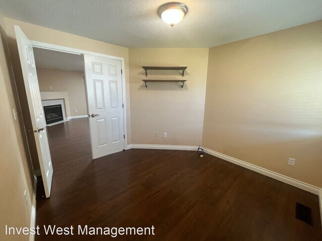 Building Photo - 3 br, 2 bath House - 131 Nighthatch Drive