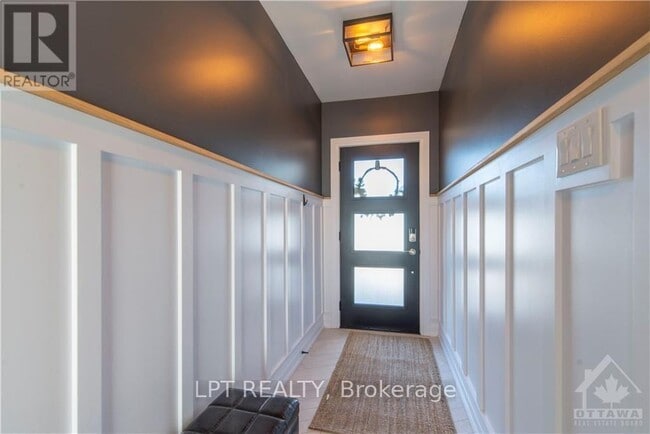 Building Photo - 658 Sherbourne Rd