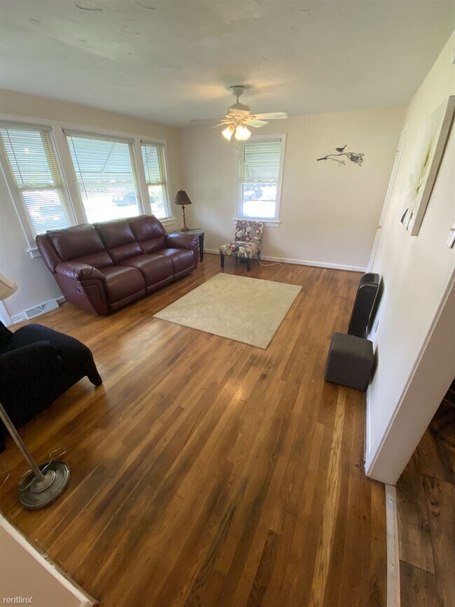 Foto del edificio - 3 br, 1 bath House - 1813 Cleary Rd