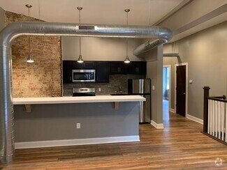 Building Photo - 6855 Penn Ave