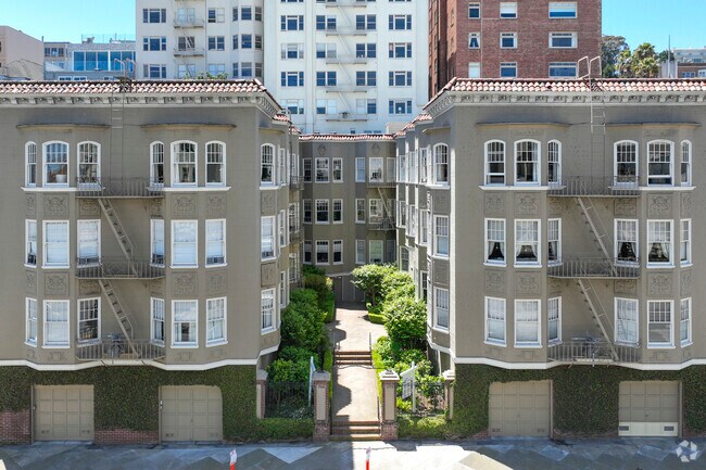 Alternate exterior - 1769-1775 Broadway