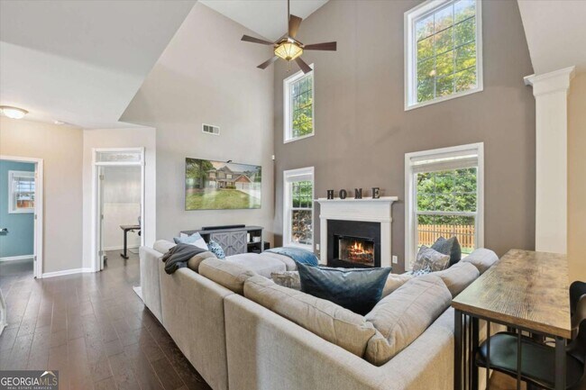 Foto del edificio - 5839 Buckner Creek Dr SE