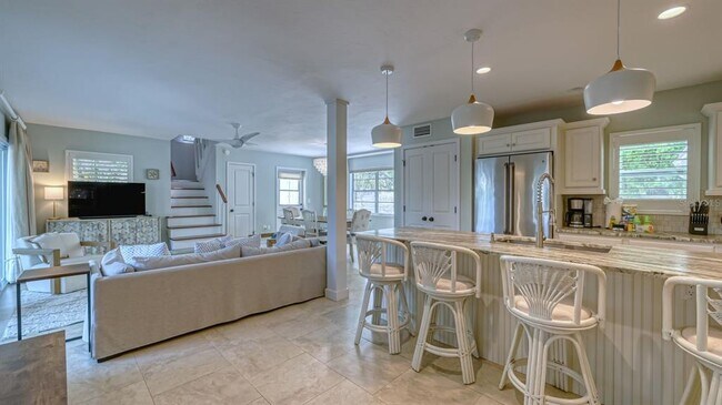 Foto del edificio - 3708 Sandspur Ln