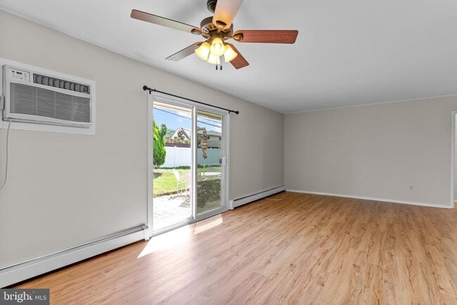 Foto del edificio - 18 Hilltop Rd