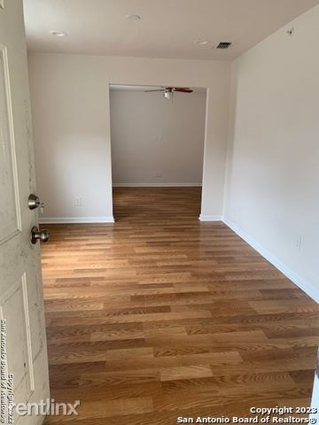 Foto del edificio - 3 br, 2 bath 4plex - 340 Maryland Street 102
