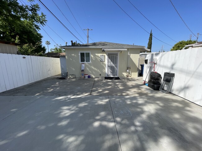 Building Photo - 14788 Polk St