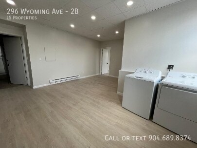 Foto del edificio - 296 Wyoming Ave