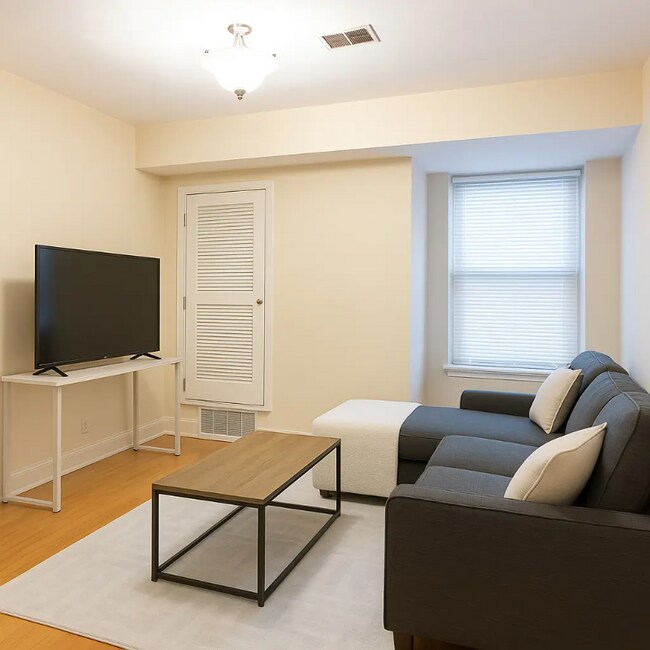 Foto del edificio - 712 Shawmut Ave