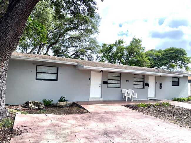 Photo - 6144 SW 30th St Apartment