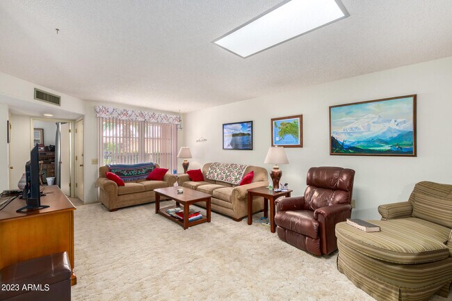 Foto del edificio - 13451 W Desert Glen Dr