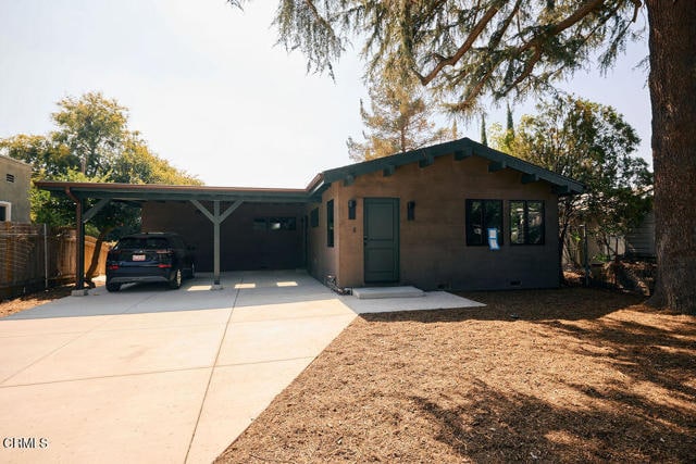 Primary Photo - 2135 Navarro Ave