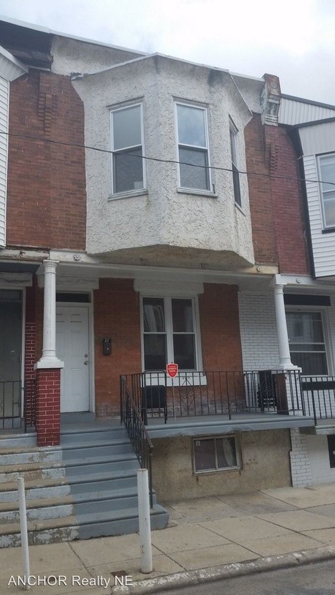 Foto principal - 3 br, 1 bath House - 1829 S. Alden St.