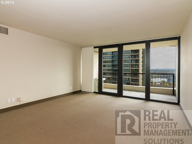 Foto del edificio - 255 SW Harrison St