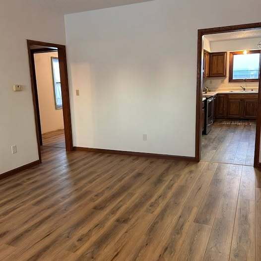 Foto del edificio - 403 Oak Ave S
