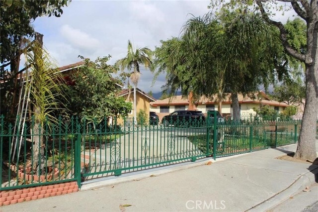 Building Photo - 1233 California Ave