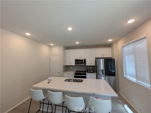 Building Photo - 2035 Bergamot St