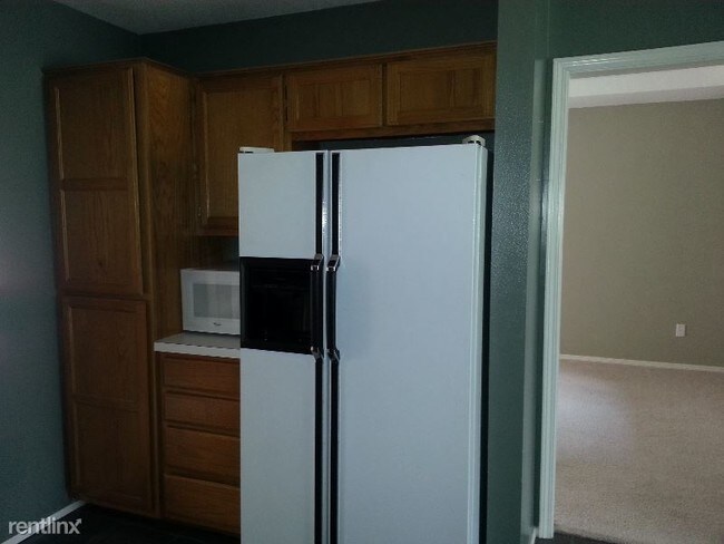 Foto del edificio - 3 br, 2 bath House - 1896 Radcliffe