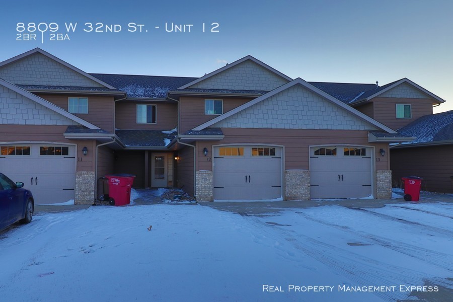 Primary Photo - 8809 W 32nd St
