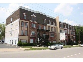 Primary Photo - OldeTowne Apartments