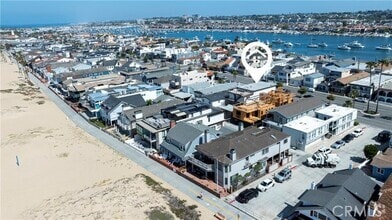 Building Photo - 913 E Balboa Blvd