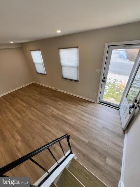 Foto del edificio - 102 Stuart Ave