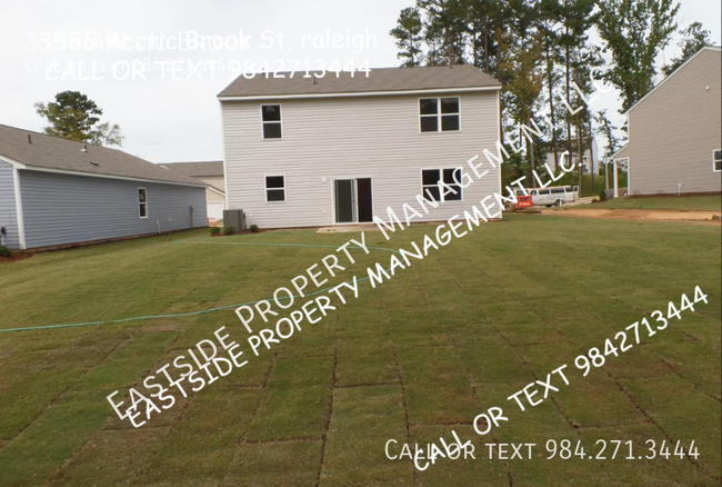 Building Photo - 3536 Arctic Brook St