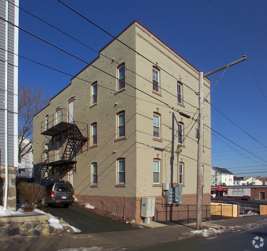 Foto del edificio - 287 Hartwell St