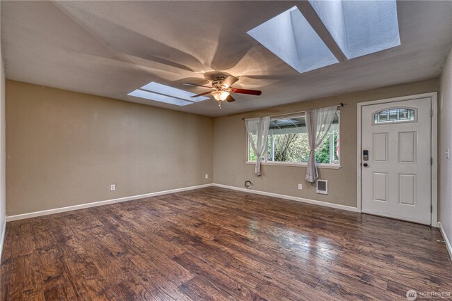 Foto del edificio - 11319 Carter Ave SW