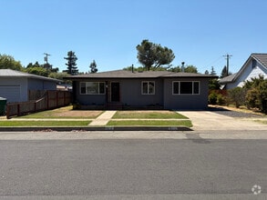 Building Photo - 975 California St