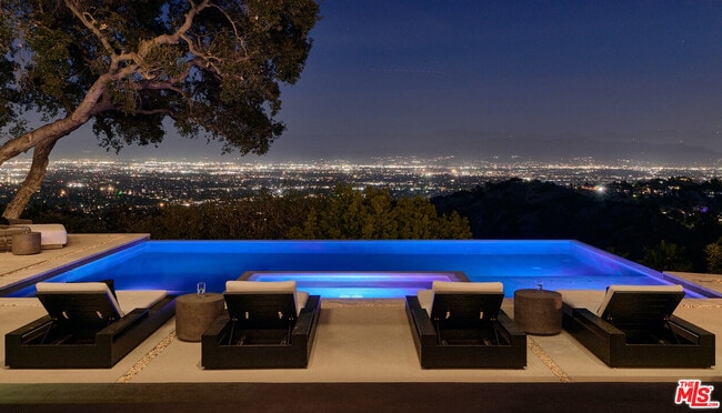 Building Photo - 13331 Mulholland Dr