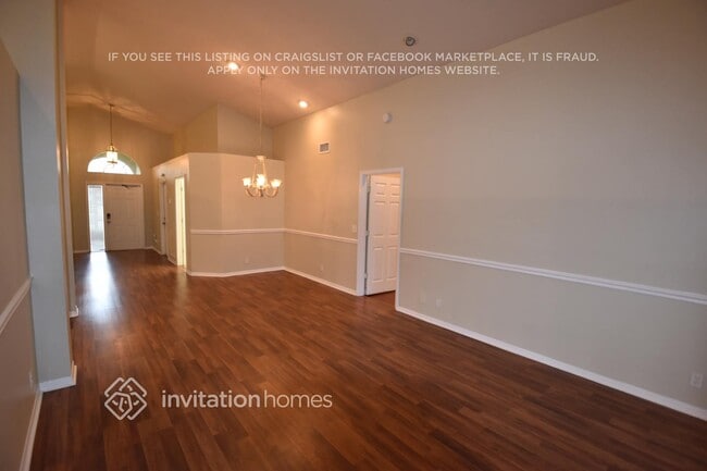 Building Photo - 7666 Oakboro Dr