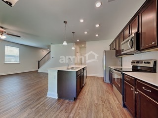 Building Photo - 309 W Cartess