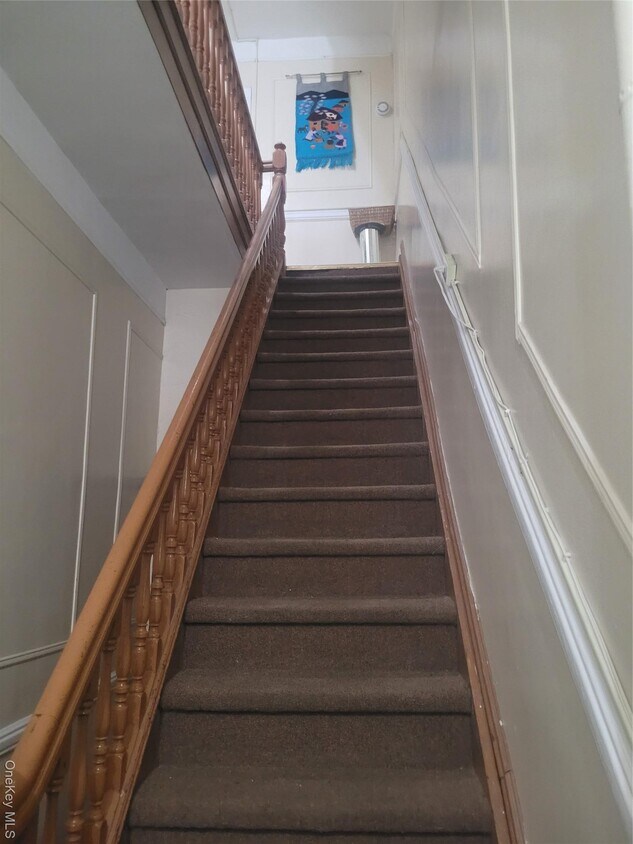 Foto del edificio - 436 Rogers Ave