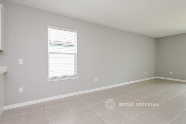 Building Photo - 615 Mariana Ct
