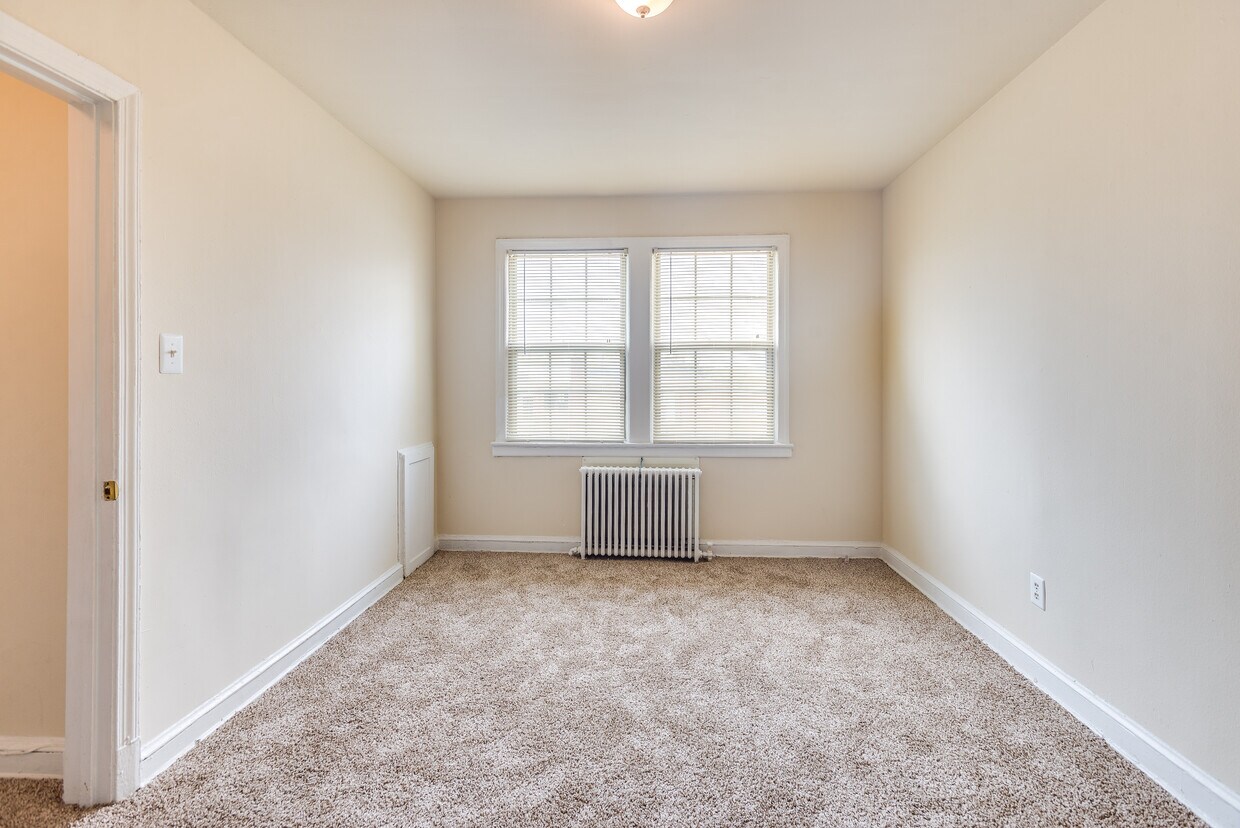 Foto del edificio - 215 Oakwood St SE