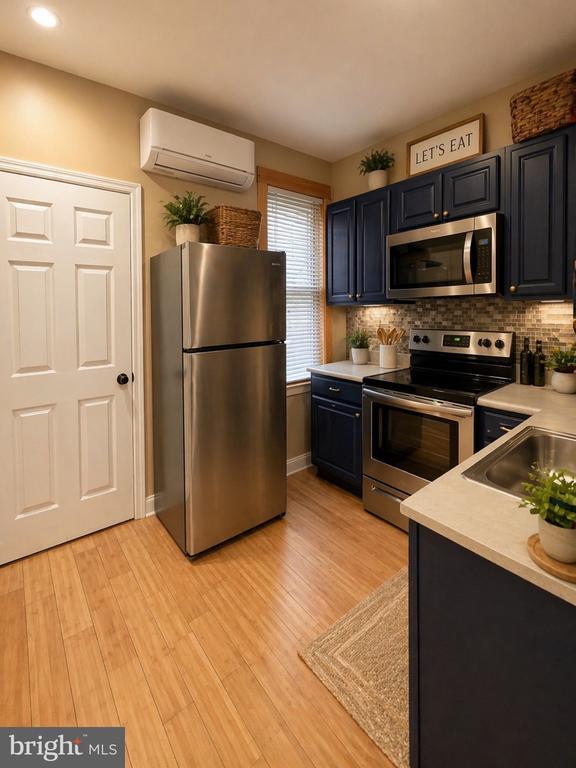 Foto del edificio - 6251 E Wister St