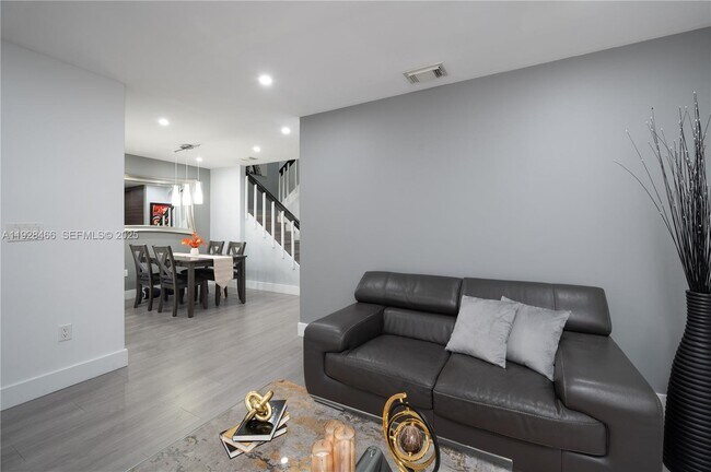 Foto del edificio - 15863 SW 71st St