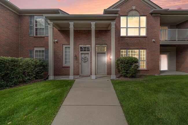 Building Photo - 24107 Chesapeake Cir