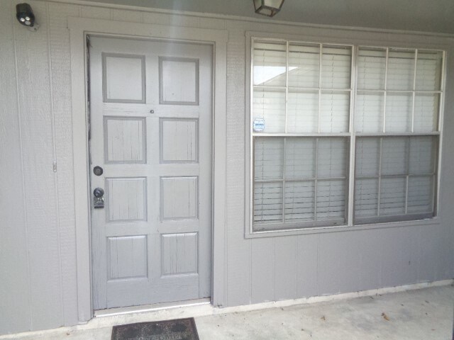 Building Photo - 11310 Chelsea Walk Dr
