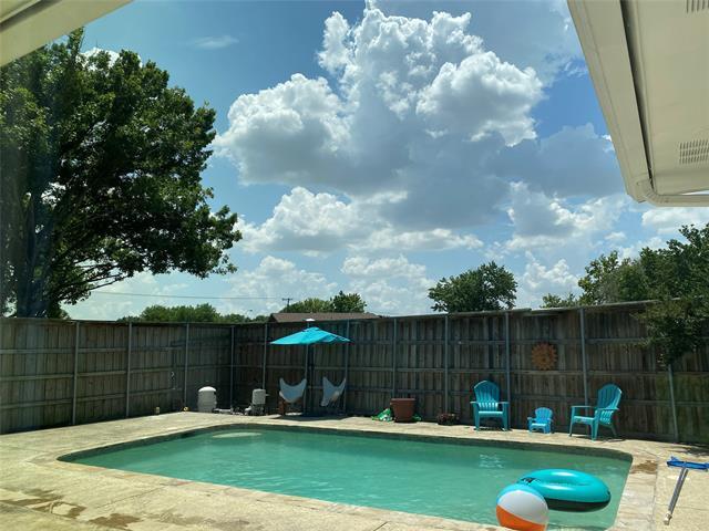 Primary Photo - 2101 Decator Dr