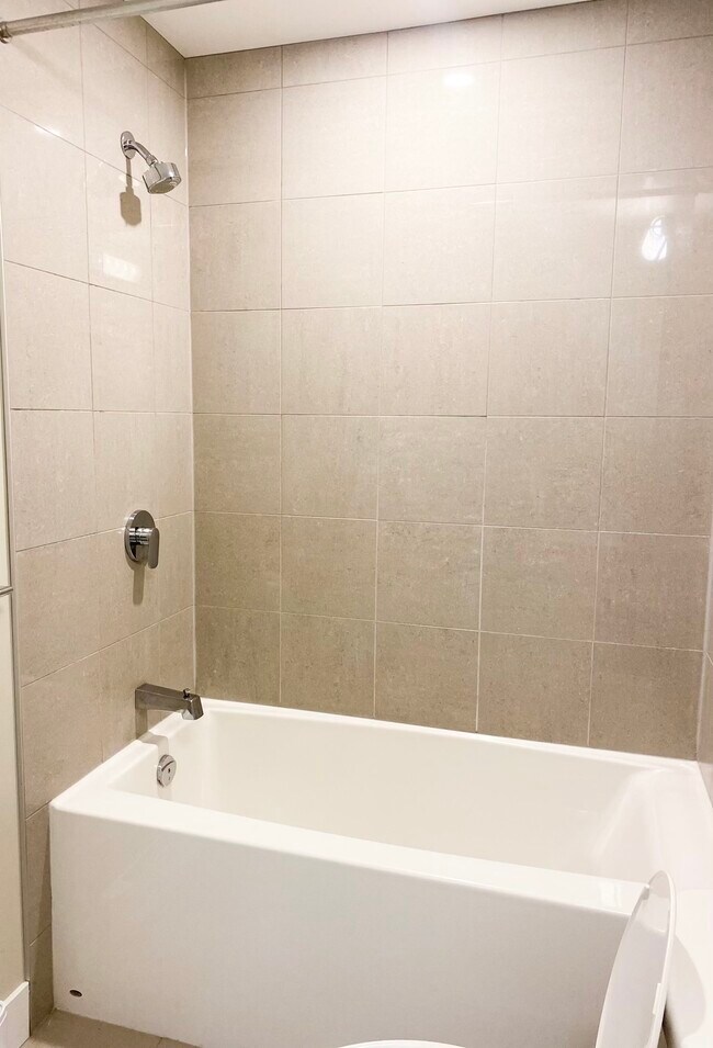 Photo du bâtiment - 45513-45513 Market Way