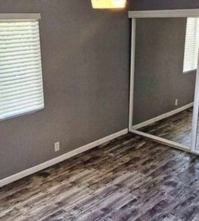 Foto del edificio - 4620 N 68th St