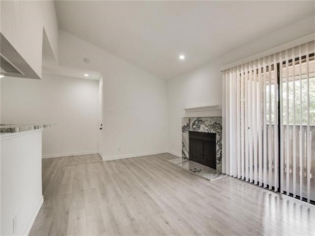 Foto del edificio - 1200 Calico Ln