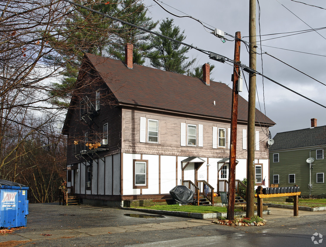 Building Photo - 12 Railroad Ave